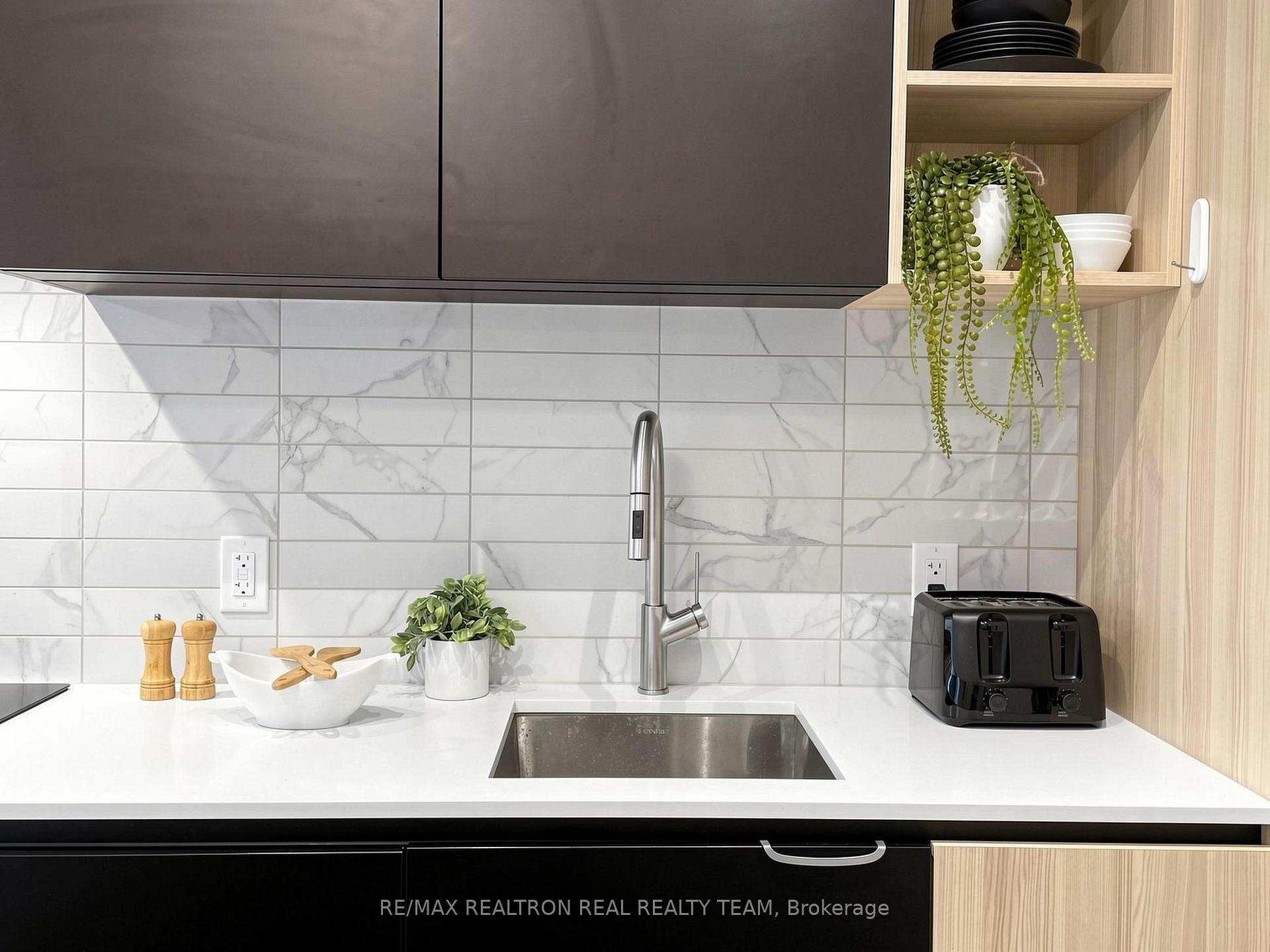 Photo 21 of Unit 2807, 55 Mercer Street, Toronto, Waterfront Communities — HOMEH
