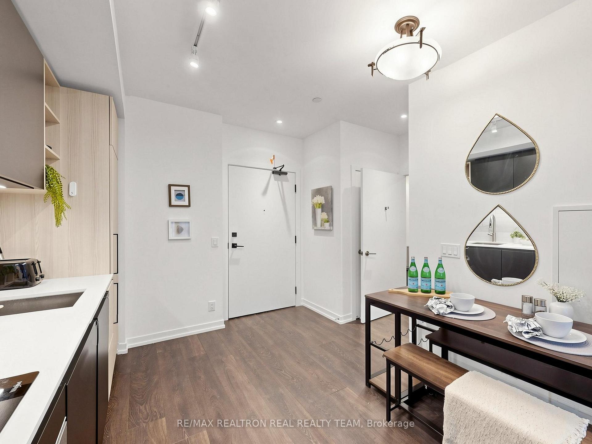 Photo 24 of Unit 2807, 55 Mercer Street, Toronto, Waterfront Communities — HOMEH