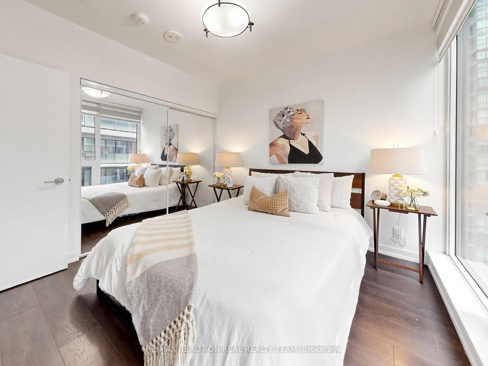 Photo 27 of Unit 2807, 55 Mercer Street, Toronto, Waterfront Communities — HOMEH