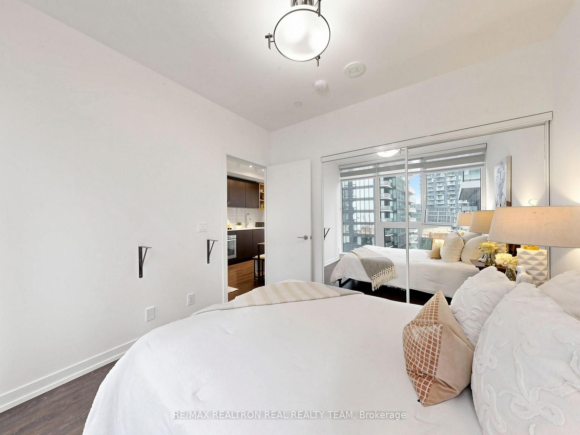 Photo 29 of Unit 2807, 55 Mercer Street, Toronto, Waterfront Communities — HOMEH