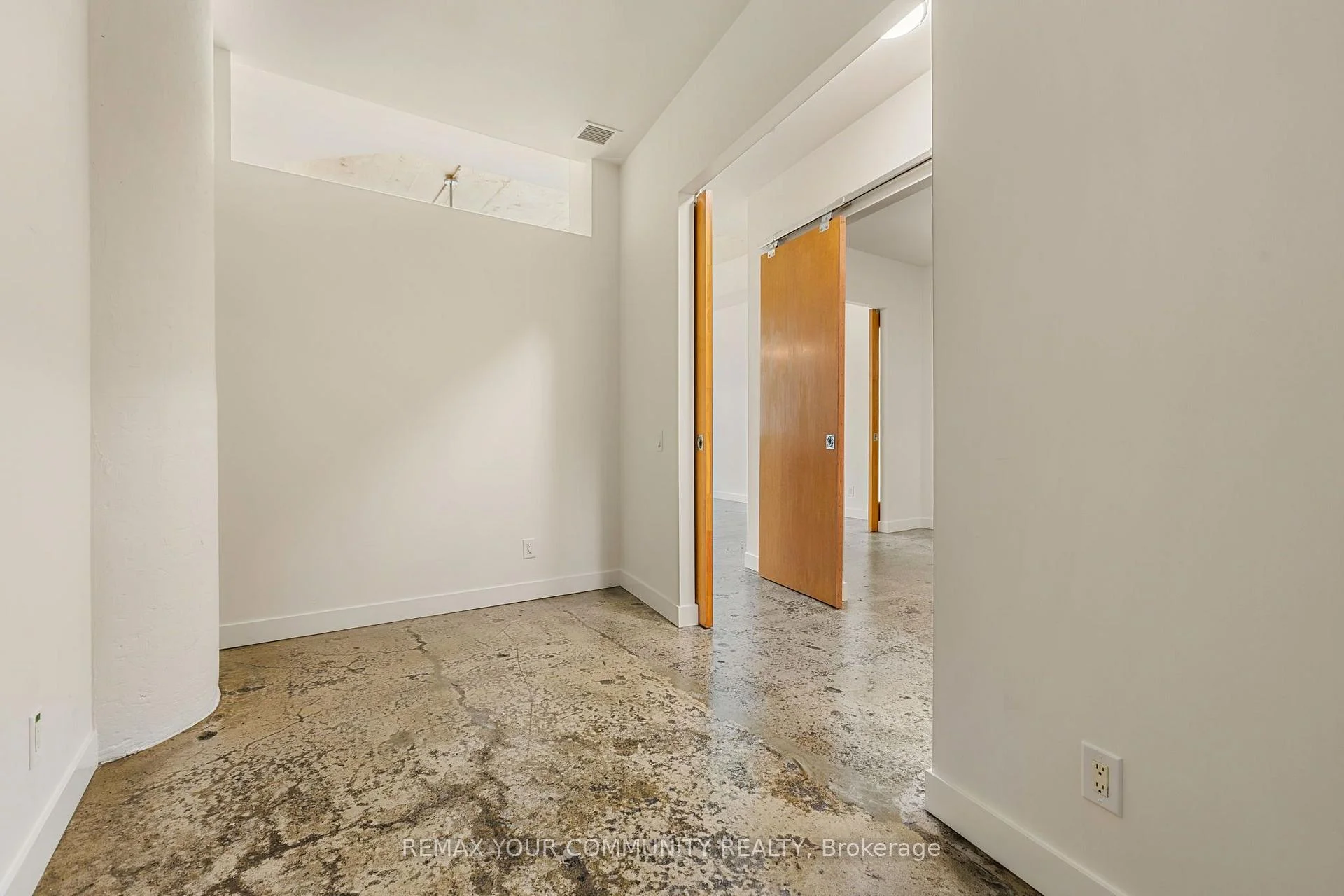 Photo 9 of Unit 839, 155 Dalhousie Street, Toronto, Church-Yonge Corridor — HOMEH