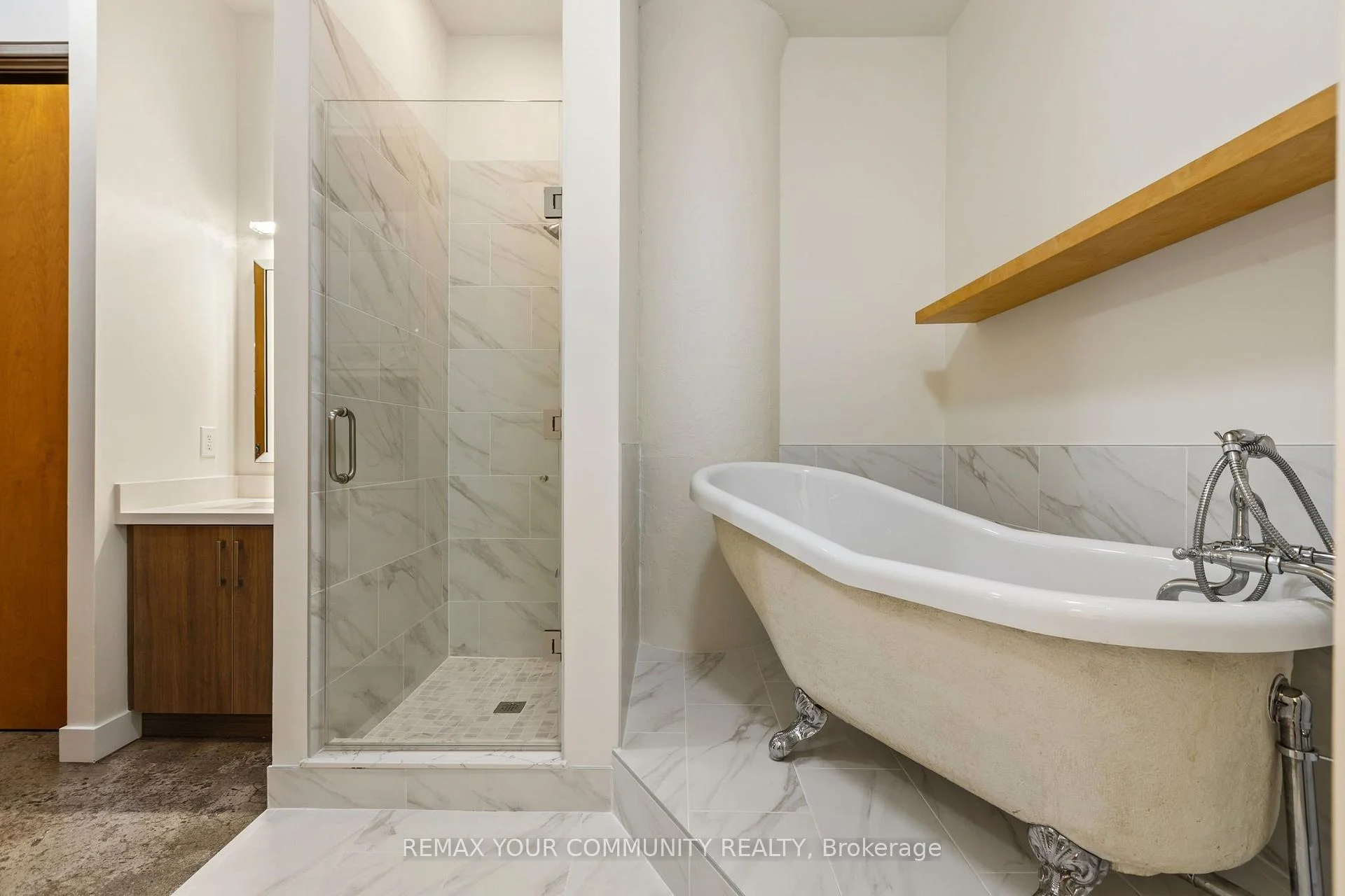 Photo 35 of Unit 839, 155 Dalhousie Street, Toronto, Church-Yonge Corridor — HOMEH