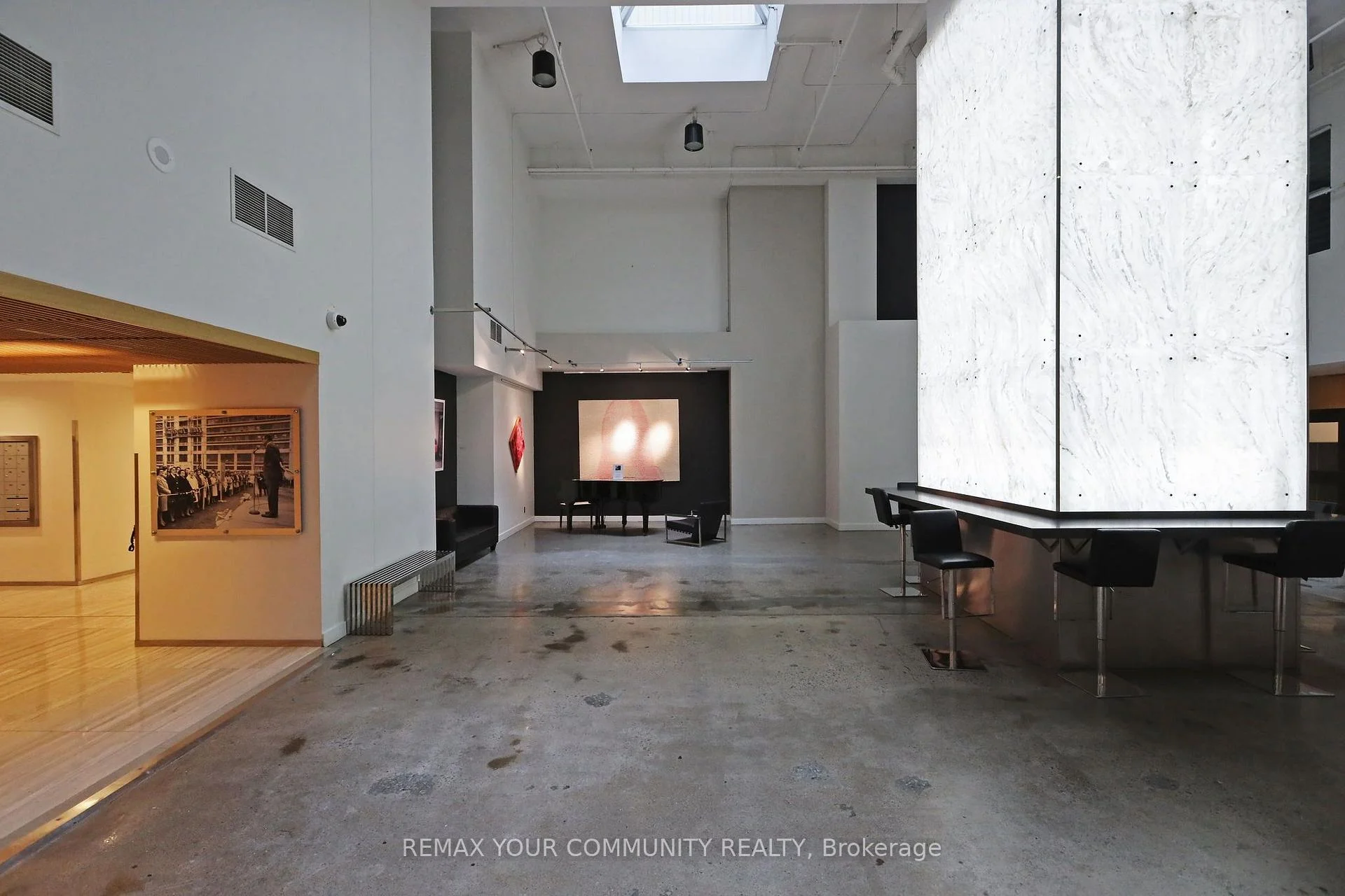 Photo 37 of Unit 839, 155 Dalhousie Street, Toronto, Church-Yonge Corridor — HOMEH