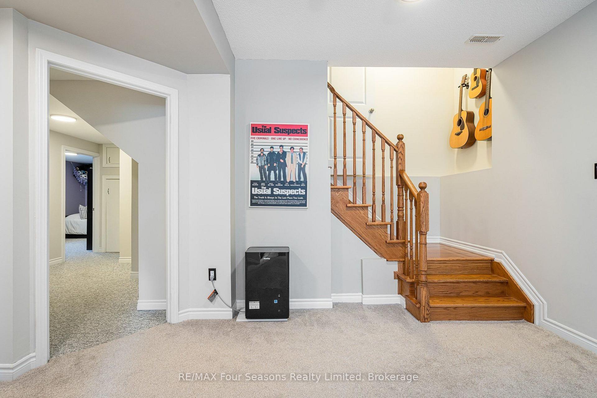 Photo 20 of 32 Christy Drive, Wasaga Beach — HOMEH