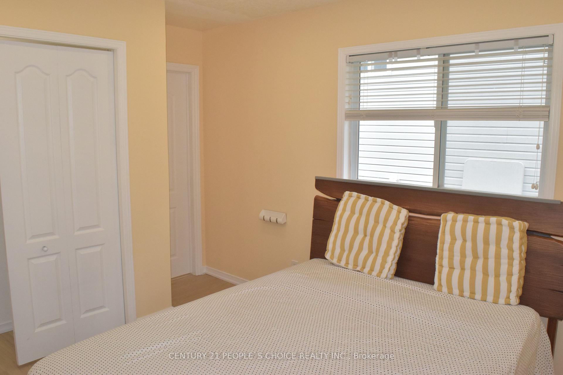 Photo 23 of 19 Mckitrick Drive, Orangeville — HOMEH