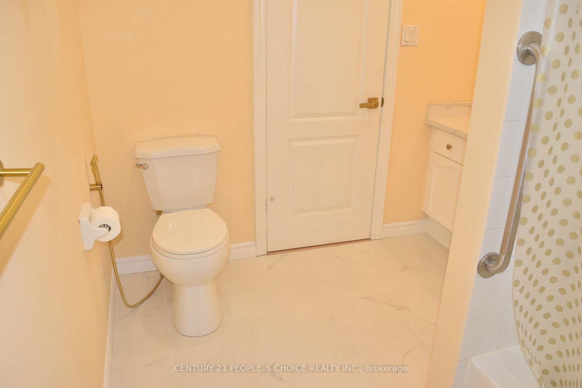 Photo 31 of 19 Mckitrick Drive, Orangeville — HOMEH