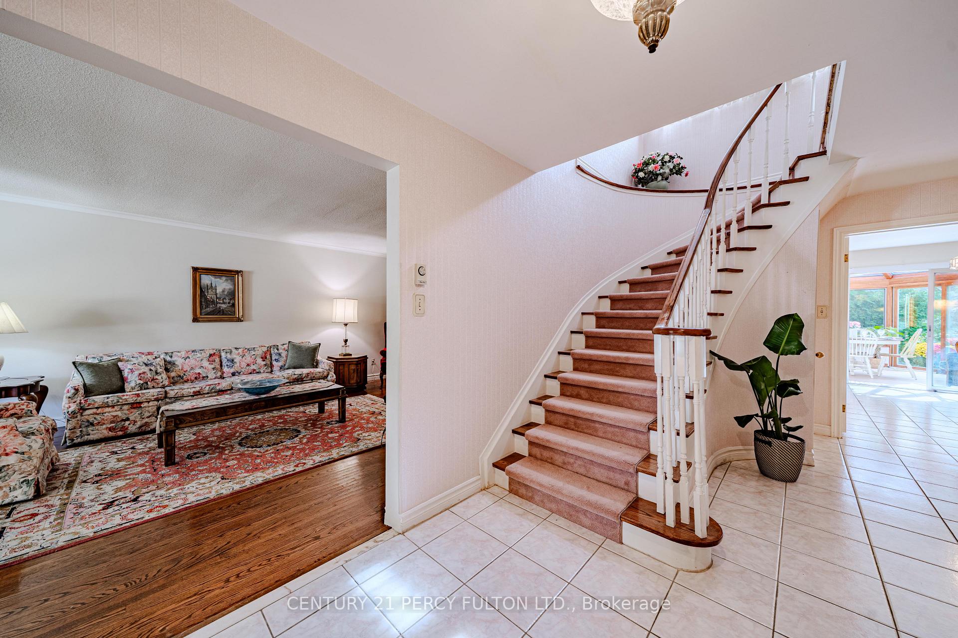 Photo 5 of 39 Apollo Drive, North York, Banbury-Don Mills — HOMEH