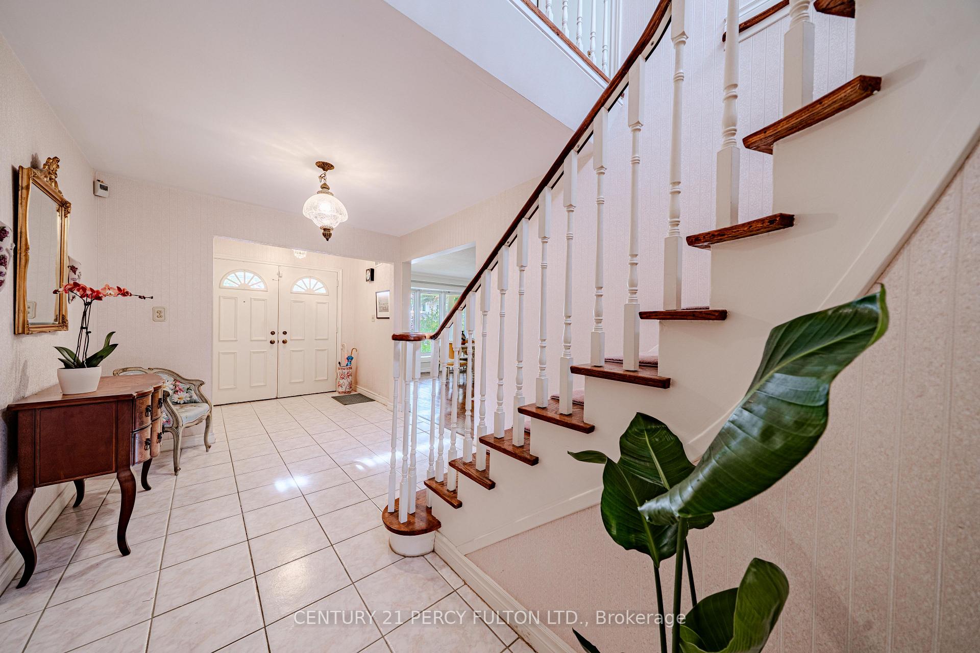 Photo 6 of 39 Apollo Drive, North York, Banbury-Don Mills — HOMEH