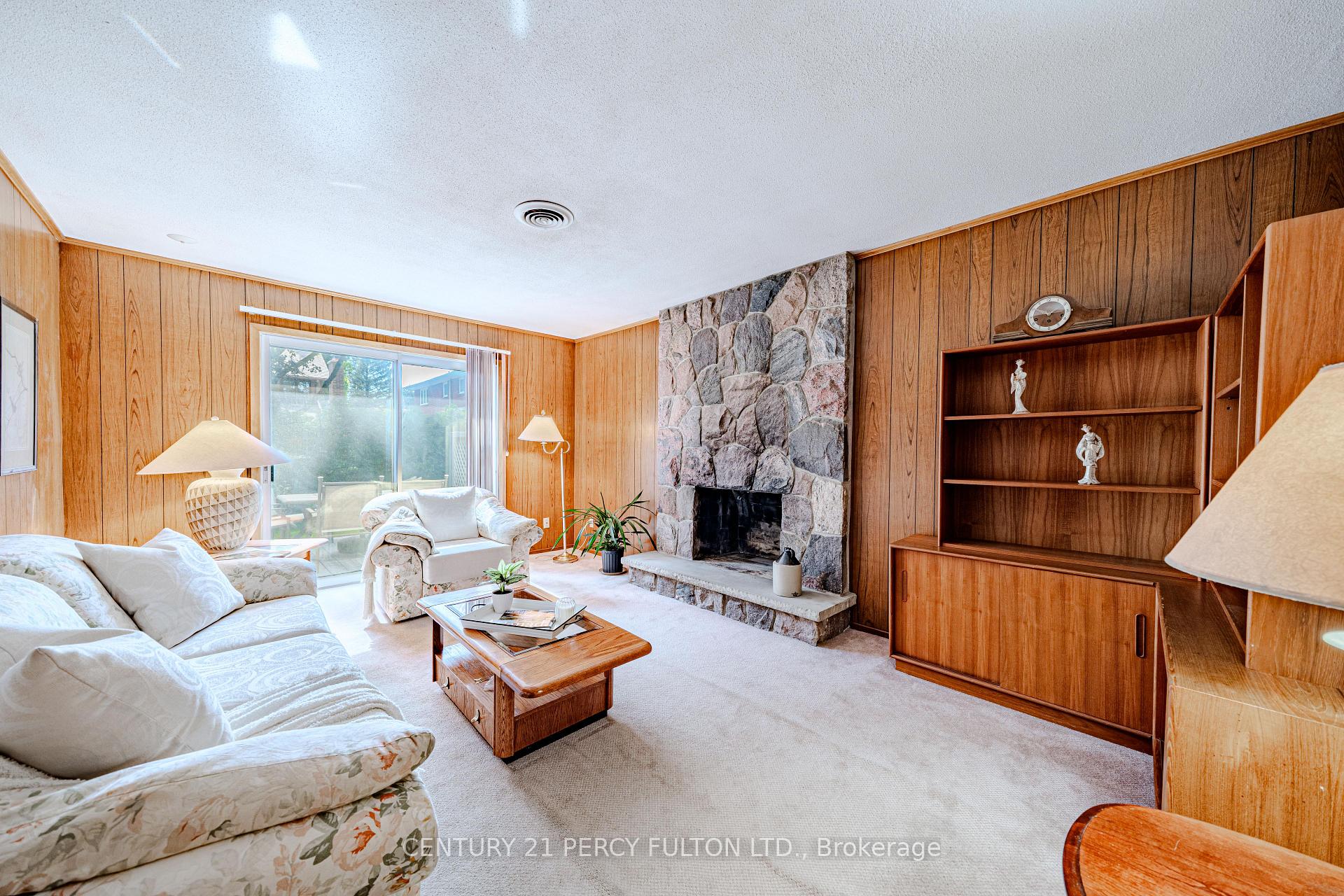 Photo 10 of 39 Apollo Drive, North York, Banbury-Don Mills — HOMEH