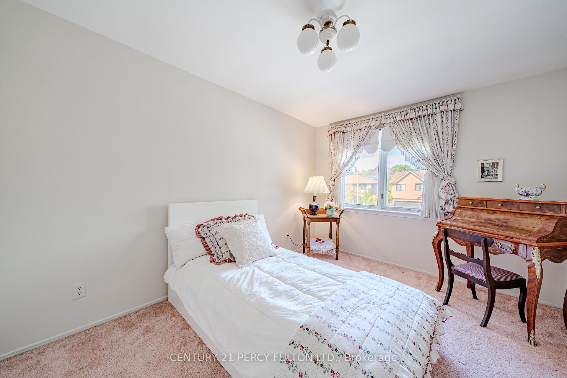 Photo 32 of 39 Apollo Drive, North York, Banbury-Don Mills — HOMEH