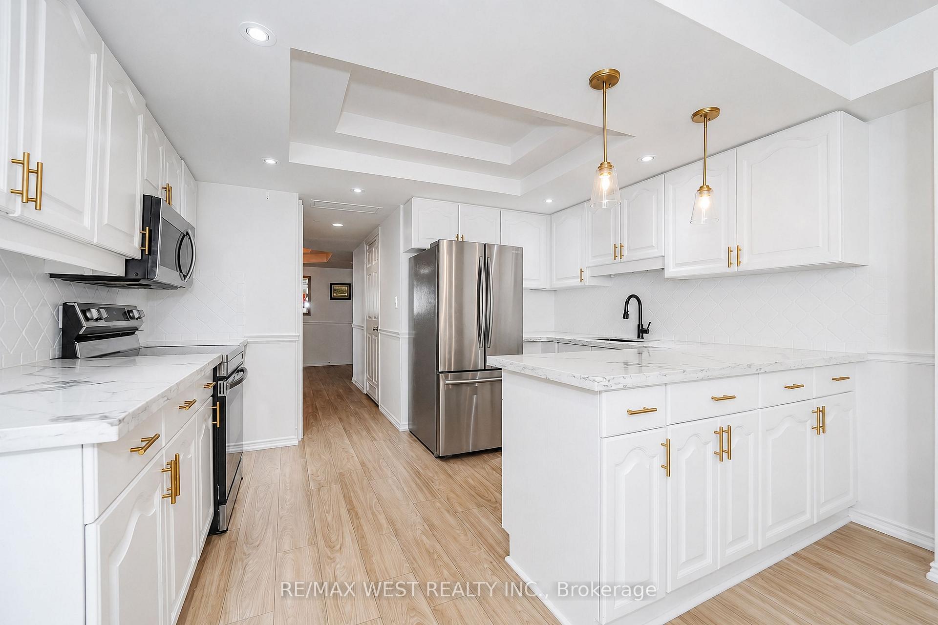 Photo 13 of Unit 305, 700 Wilson Road N, Oshawa, Centennial — HOMEH