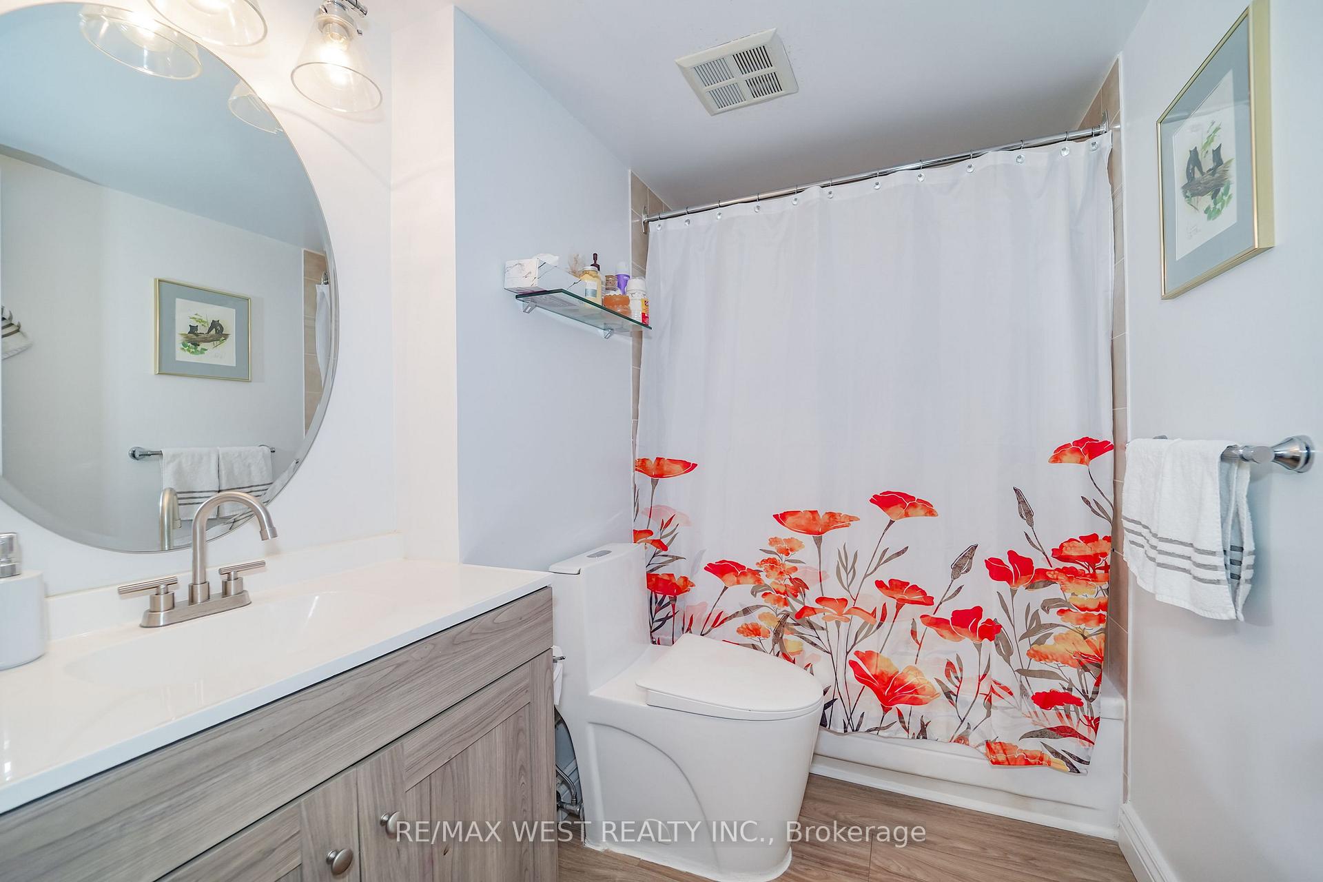 Photo 25 of Unit 305, 700 Wilson Road N, Oshawa, Centennial — HOMEH