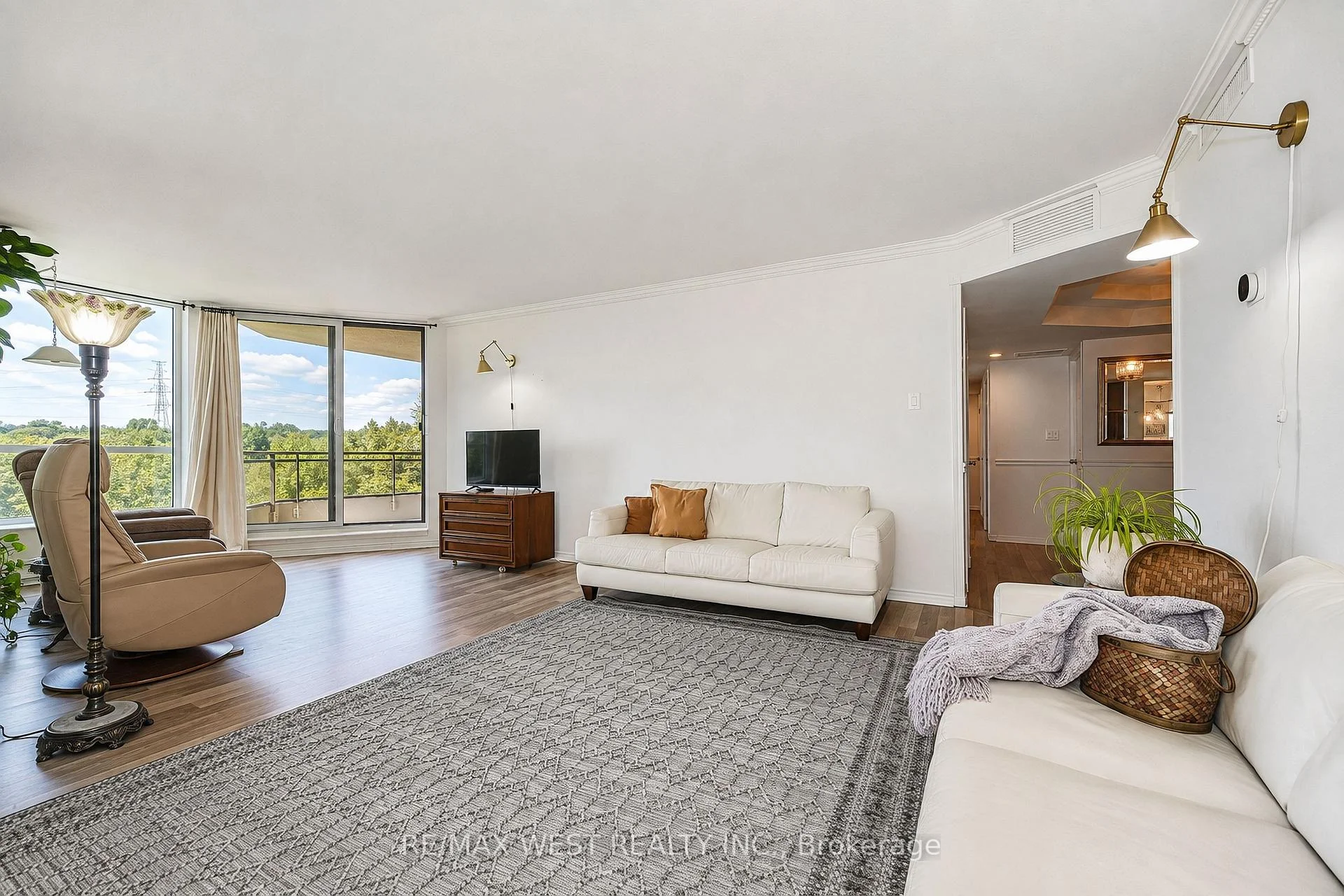 Photo 14 of Unit 305, 700 Wilson Road N, Oshawa, Centennial — HOMEH