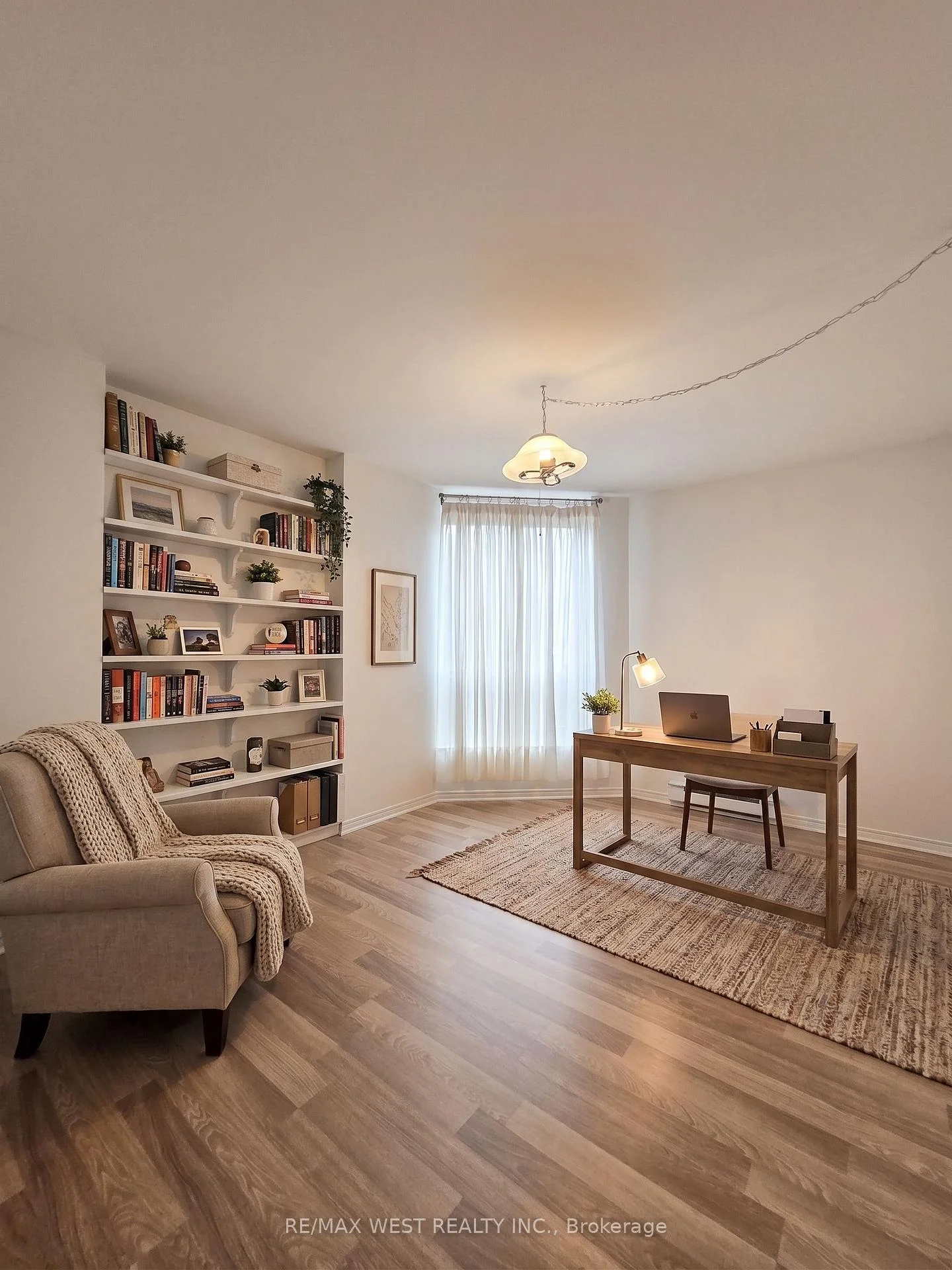 Photo 16 of Unit 305, 700 Wilson Road N, Oshawa, Centennial — HOMEH