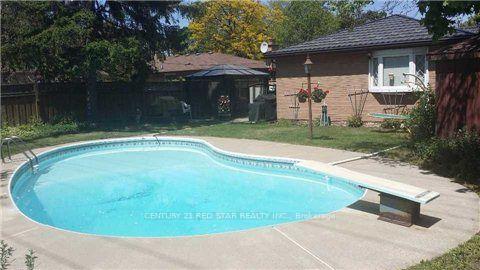 Photo 3 of 5 Birchbank Road, Brampton, Avondale — HOMEH