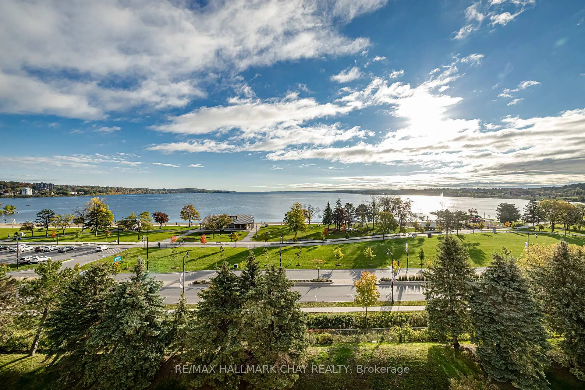 Photo 2 of Unit 1107, 65 Ellen Street, Barrie, Lakeshore — HOMEH