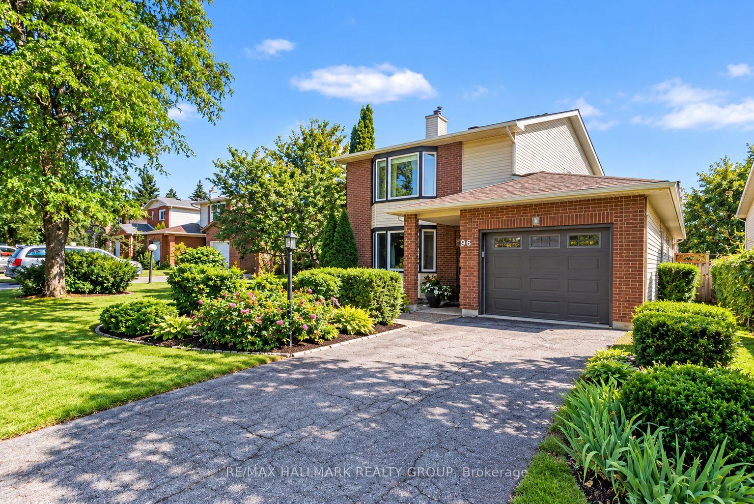 Photo 3 of 96 Pheasant Run Drive, Ottawa, Barrhaven - Pheasant Run — HOMEH