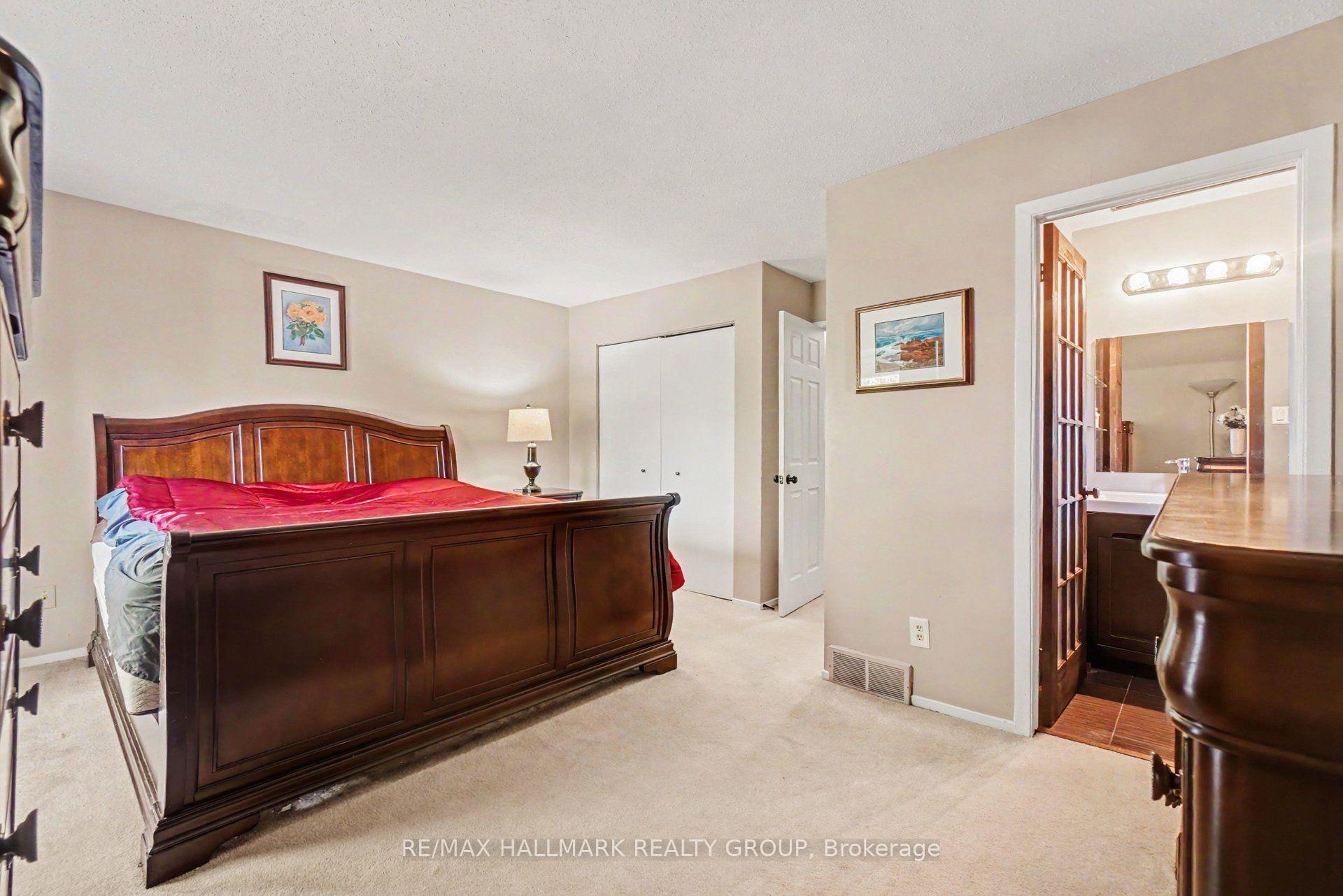 Photo 17 of 96 Pheasant Run Drive, Ottawa, Barrhaven - Pheasant Run — HOMEH