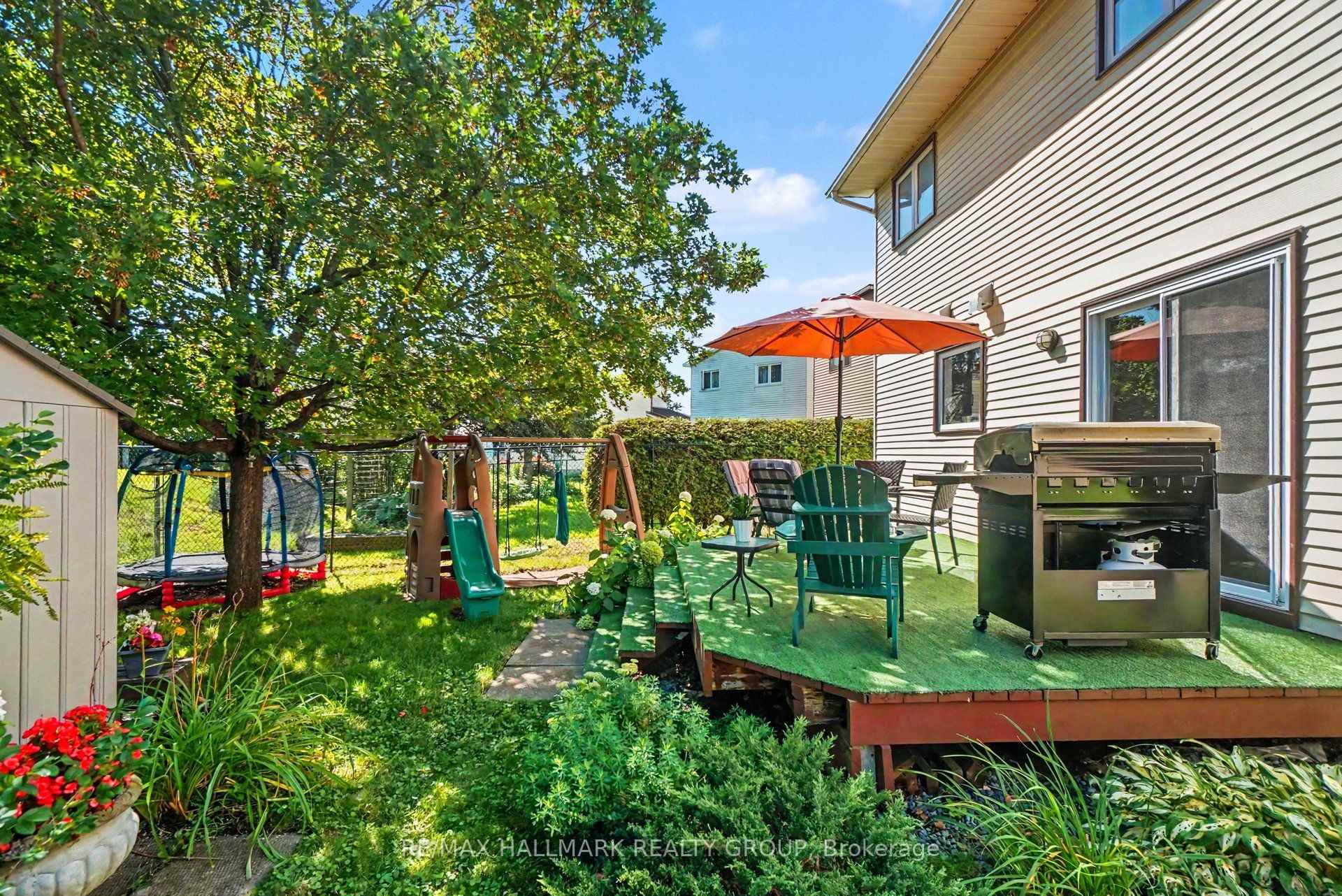 Photo 33 of 96 Pheasant Run Drive, Ottawa, Barrhaven - Pheasant Run — HOMEH