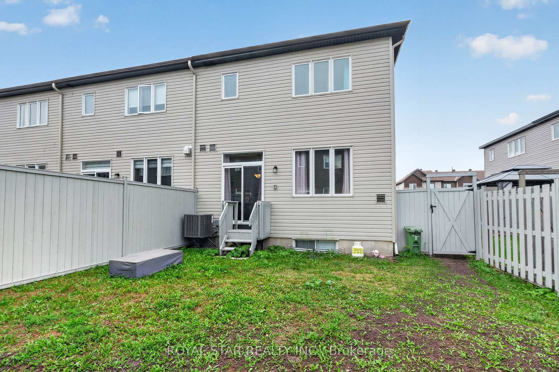 Photo 30 of 83 Gardenpost Terrace, Ottawa, Avalon West — HOMEH