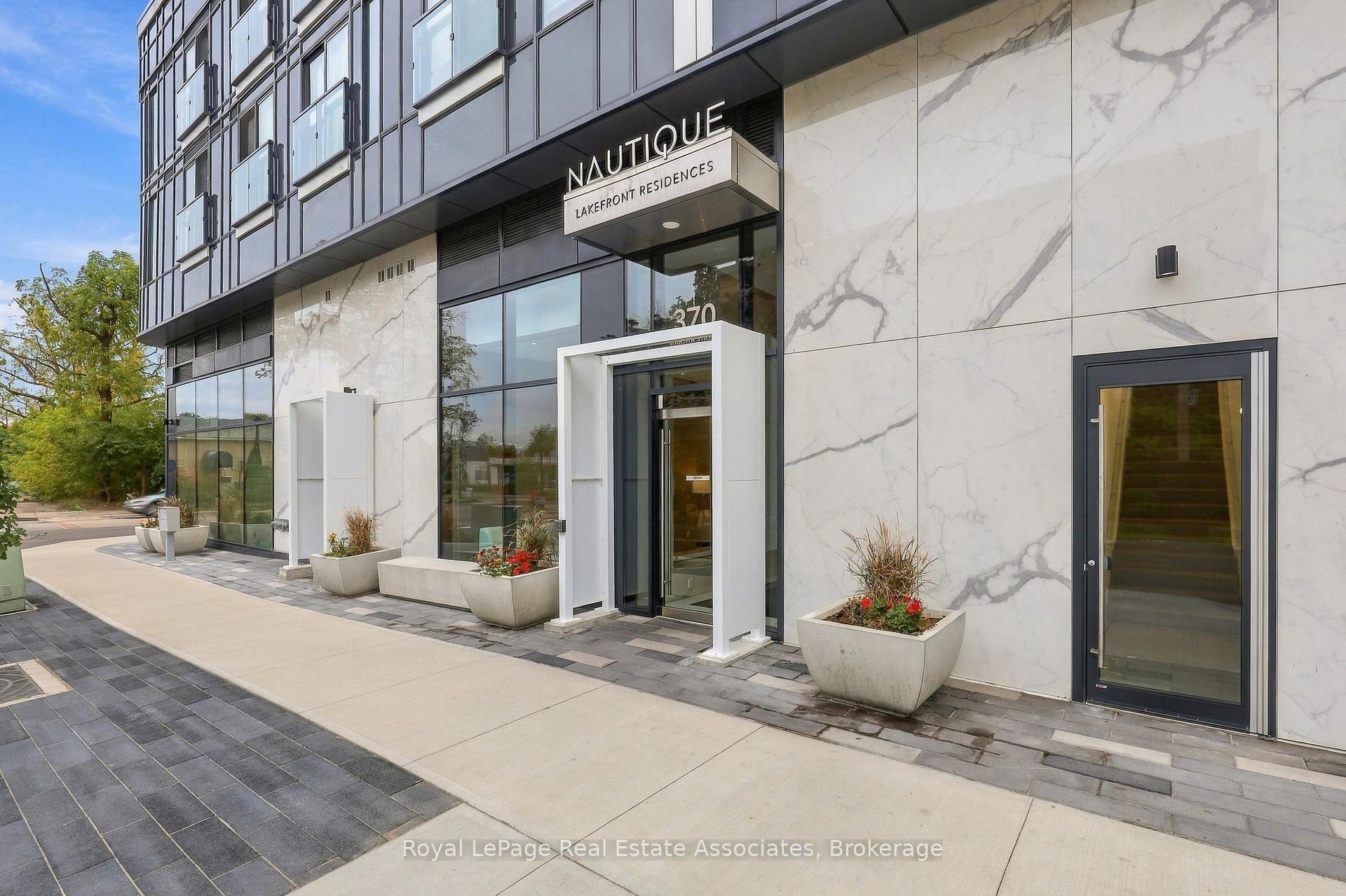 Front of Unit 1308, 370 Martha St Street