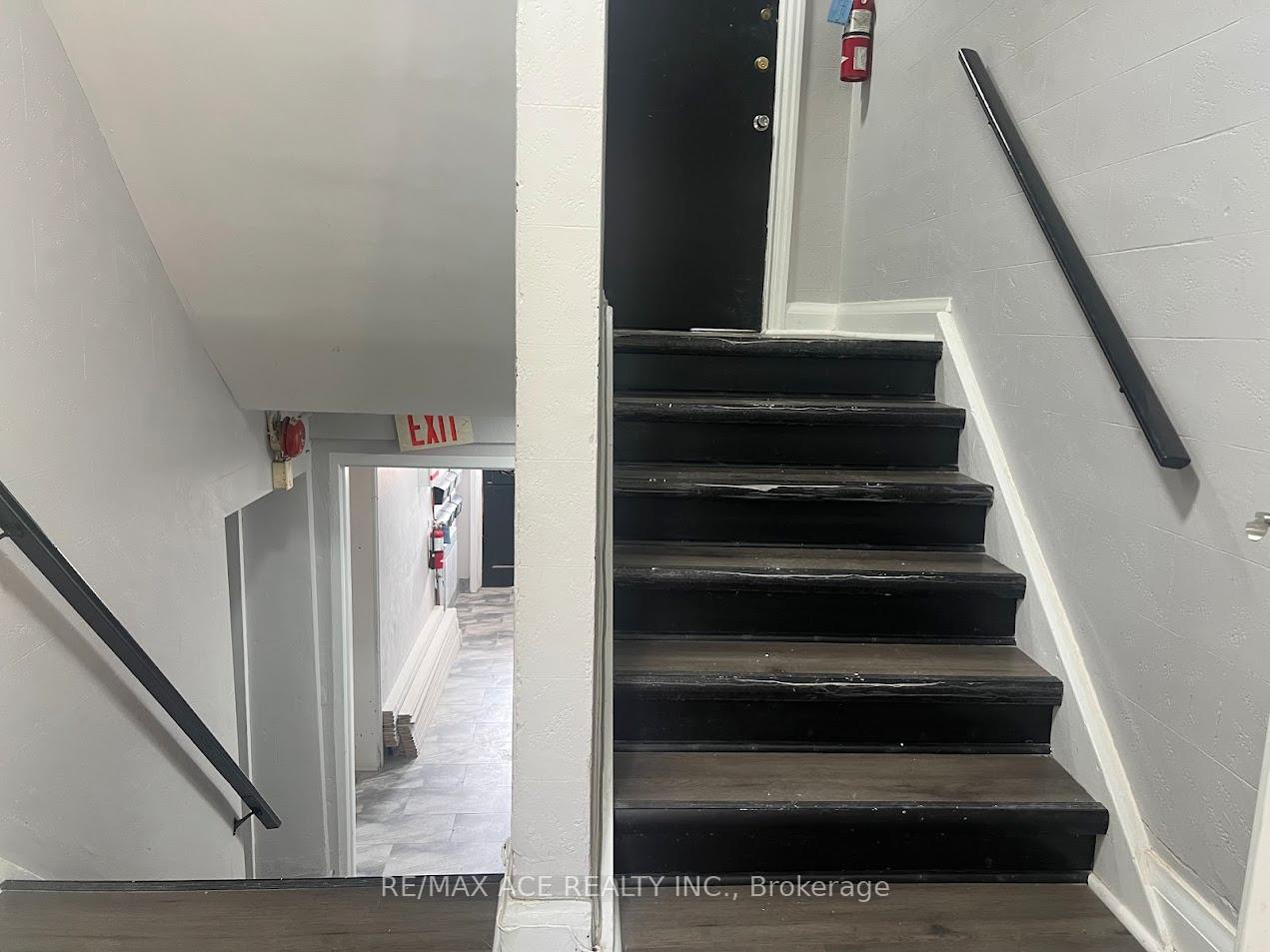 Photo 3 of Unit 2, 21 Towpath Road, Thorold, Thorold Downtown — HOMEH
