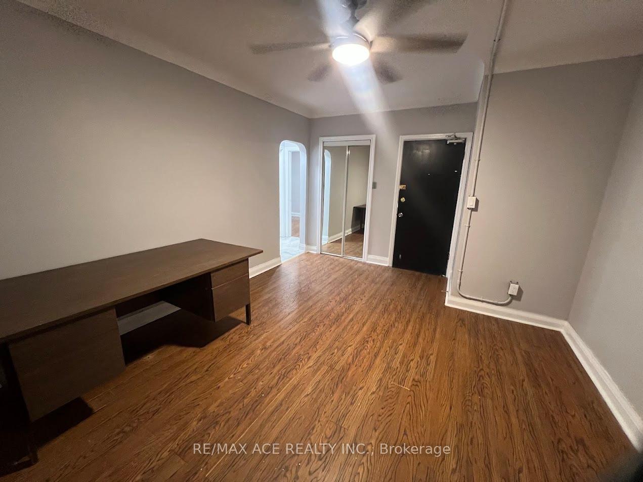 Photo 6 of Unit 2, 21 Towpath Road, Thorold, Thorold Downtown — HOMEH