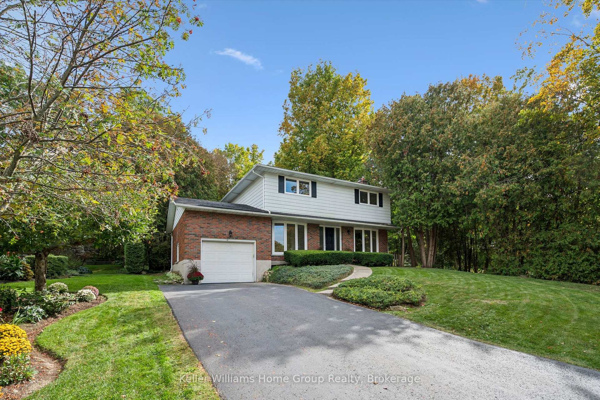 Photo 2 of 73 Water Street E, Centre Wellington, Elora/Salem — HOMEH