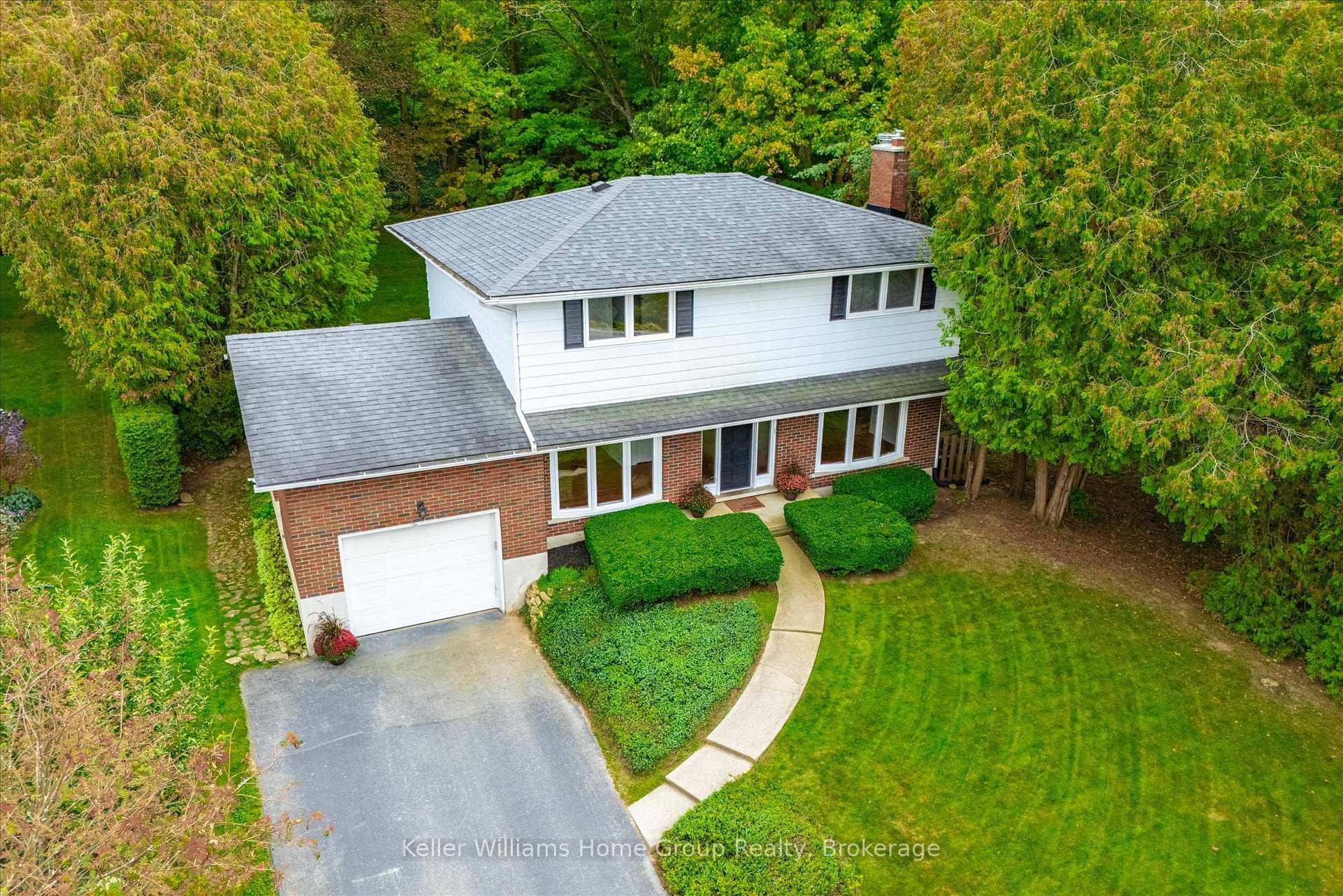 Photo 4 of 73 Water Street E, Centre Wellington, Elora/Salem — HOMEH