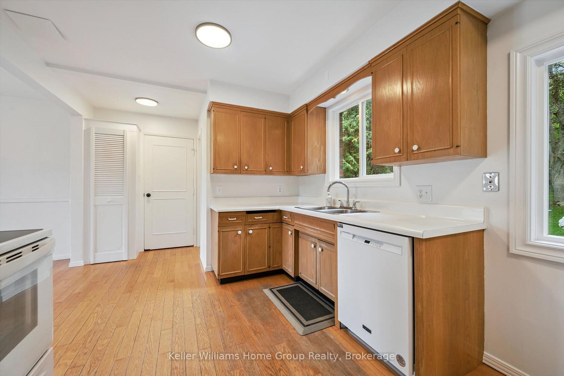 Photo 14 of 73 Water Street E, Centre Wellington, Elora/Salem — HOMEH
