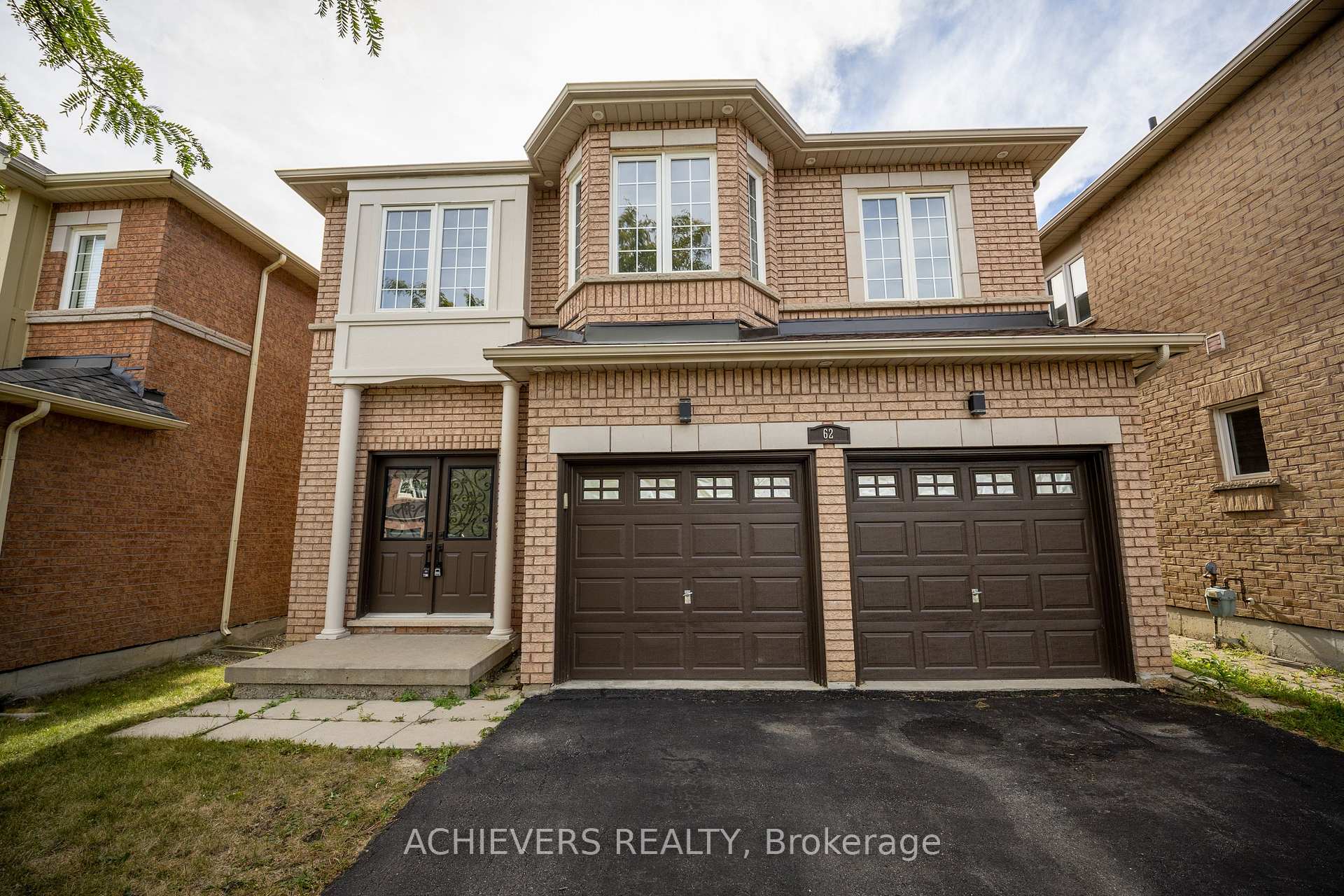 Photo 1 of 62 Sir Jacobs Crescent, Brampton, Fletcher's Meadow — HOMEH