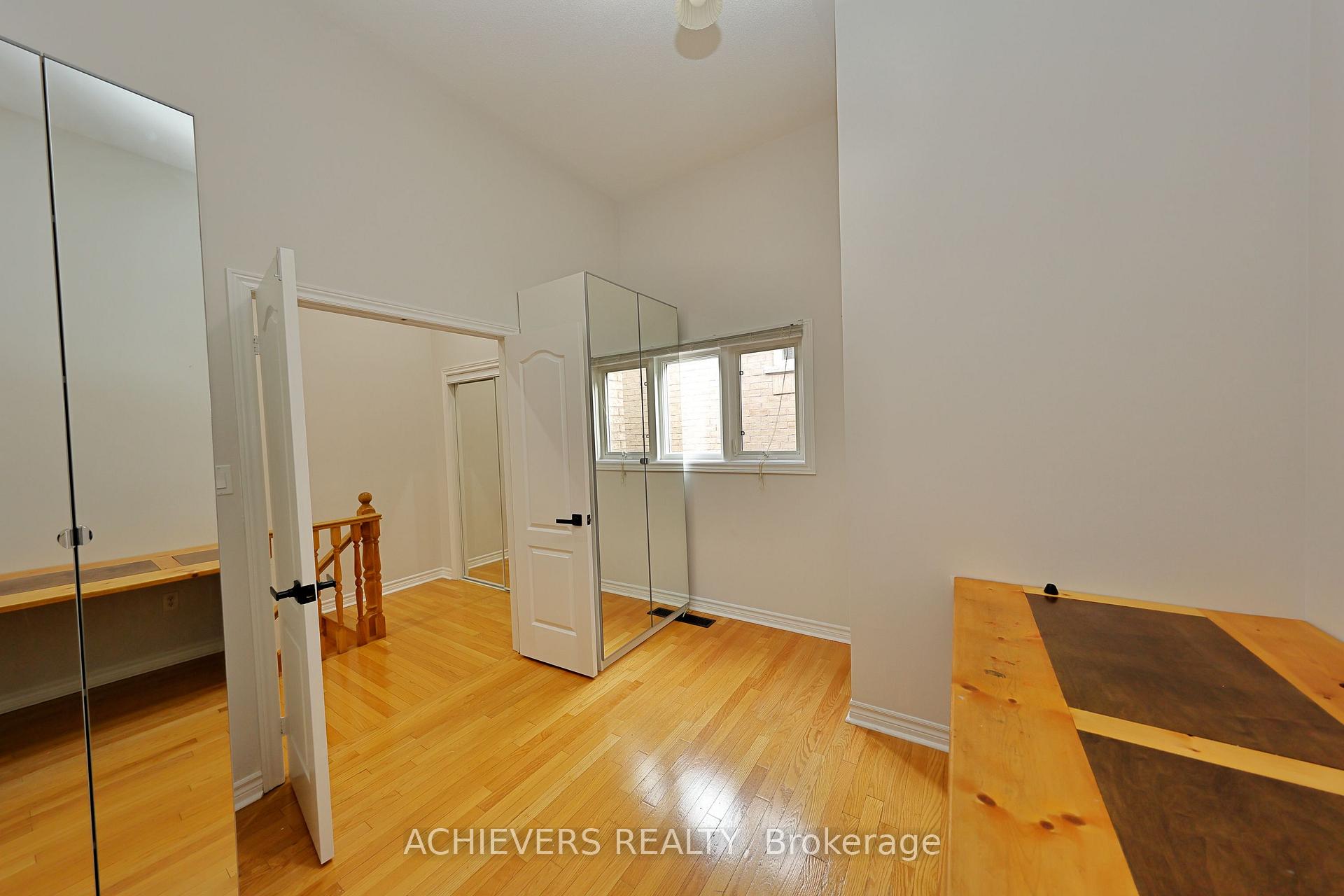 Photo 28 of 62 Sir Jacobs Crescent, Brampton, Fletcher's Meadow — HOMEH