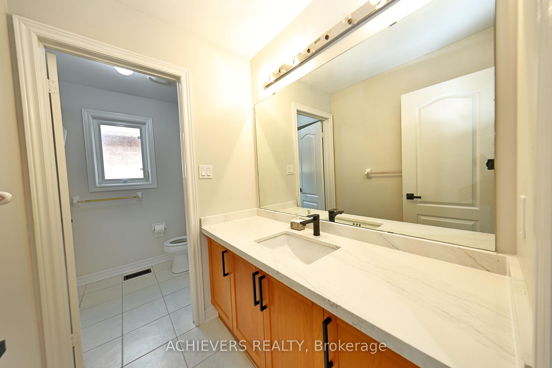 Photo 39 of 62 Sir Jacobs Crescent, Brampton, Fletcher's Meadow — HOMEH