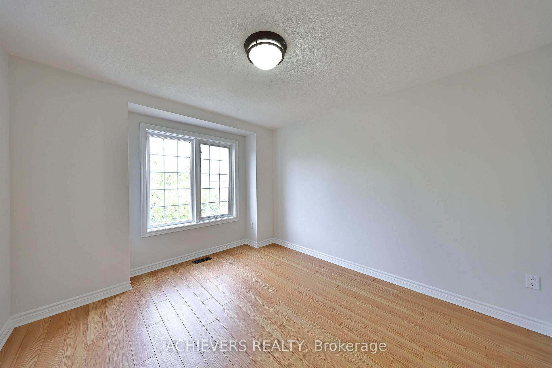 Photo 41 of 62 Sir Jacobs Crescent, Brampton, Fletcher's Meadow — HOMEH