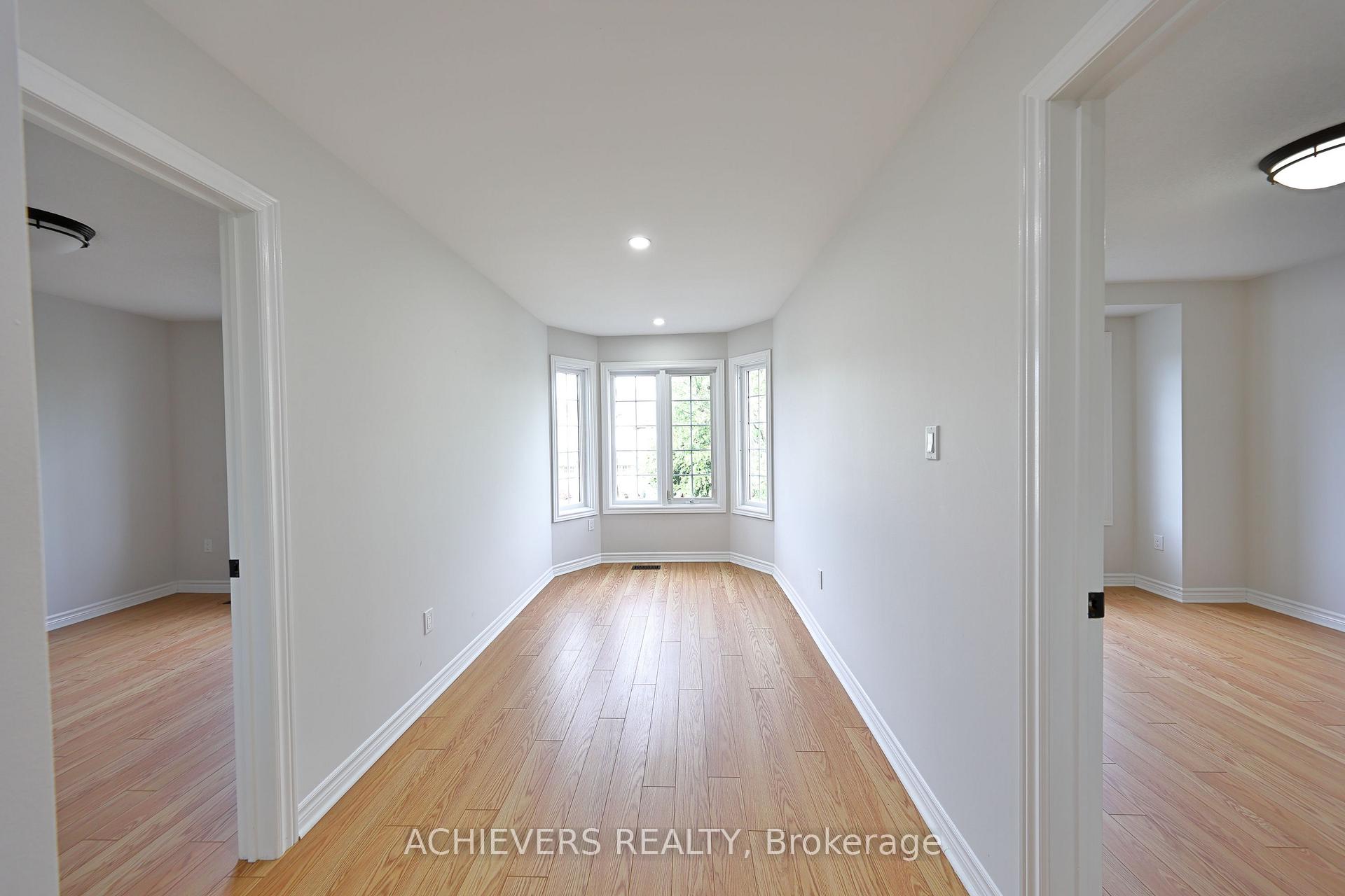 Photo 45 of 62 Sir Jacobs Crescent, Brampton, Fletcher's Meadow — HOMEH