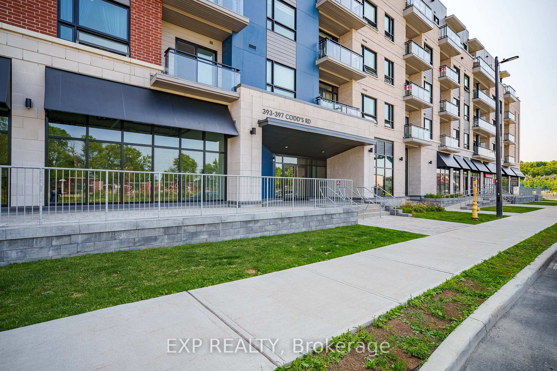Photo 2 of Unit 202, 397 Codd's Road, Ottawa, CFB Rockcliffe and Area — HOMEH