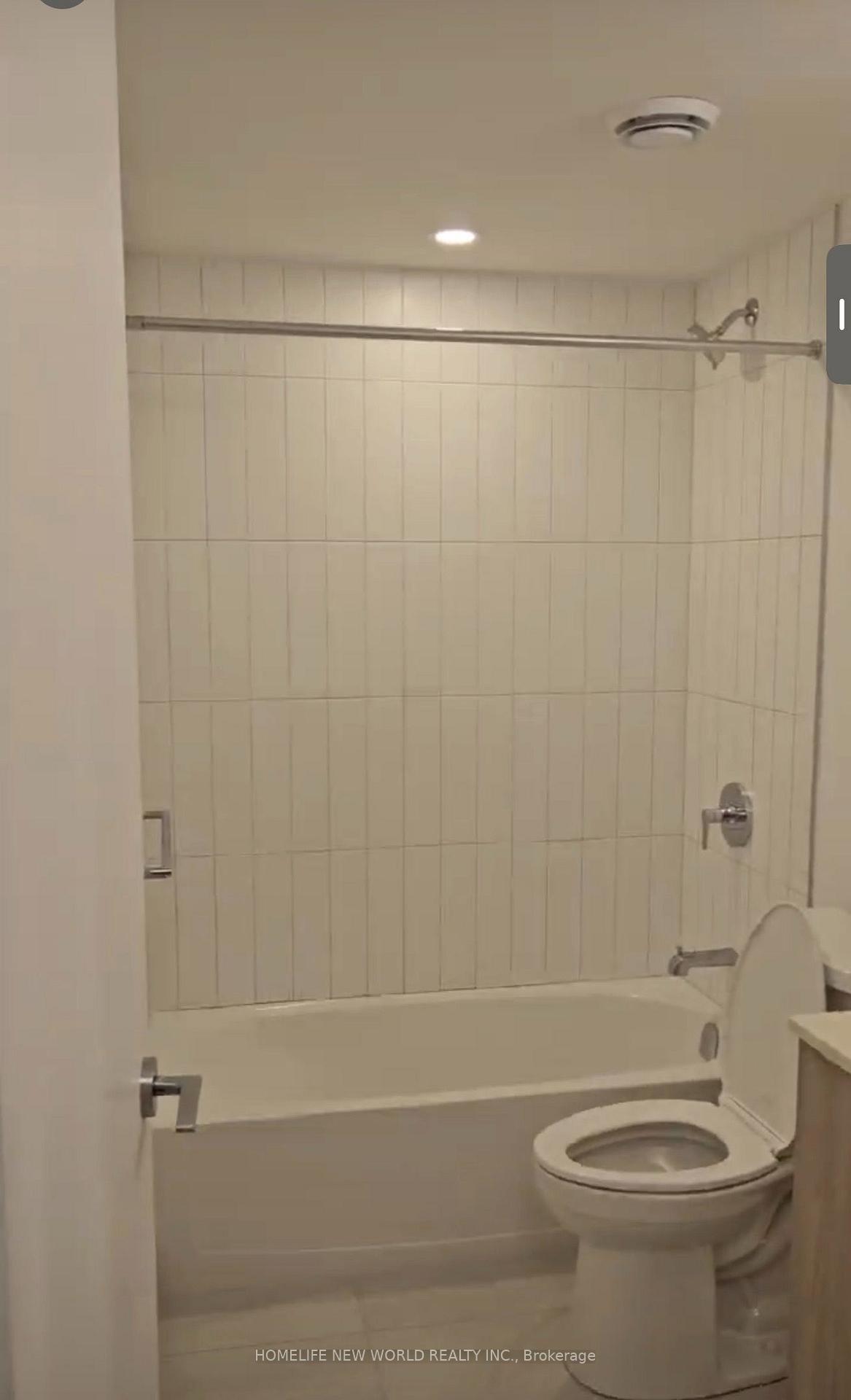 Photo 7 of Unit 3211, 15 David Salomon Drive, Toronto, Flemingdon Park — HOMEH