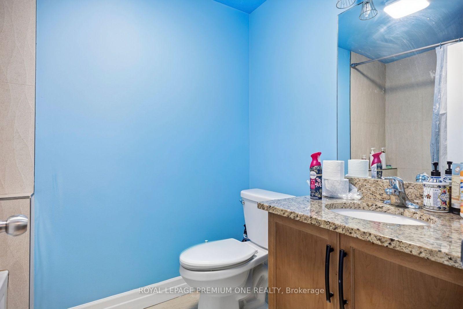 Photo 26 of 811 Cedarpark Way, London, North D — HOMEH