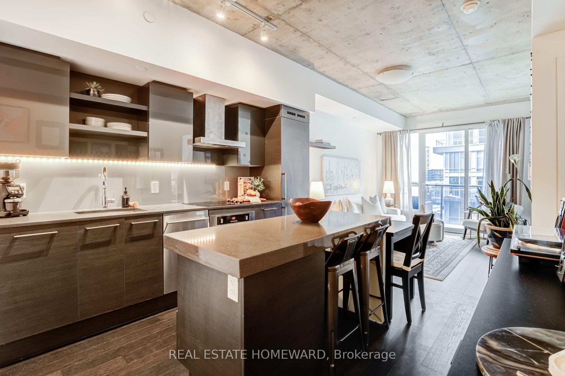 Photo of Unit 515, 1030 King Street W