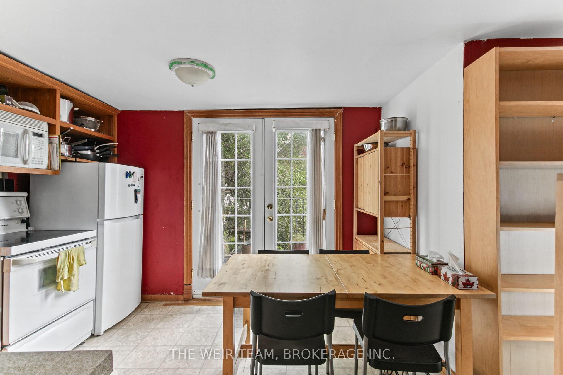 Photo 16 of 219 Withrow Avenue, Toronto, North Riverdale — HOMEH