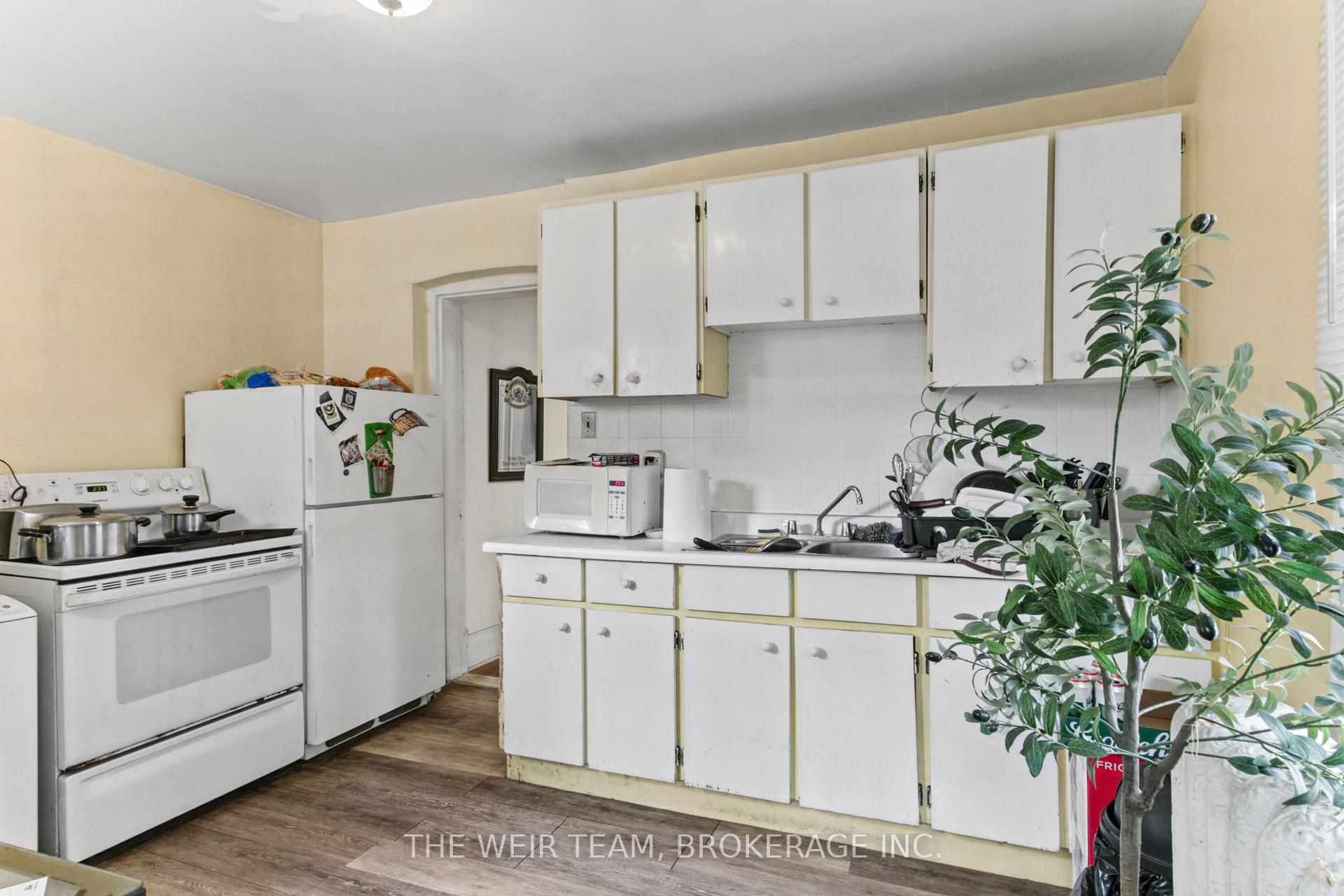 Photo 42 of 219 Withrow Avenue, Toronto, North Riverdale — HOMEH