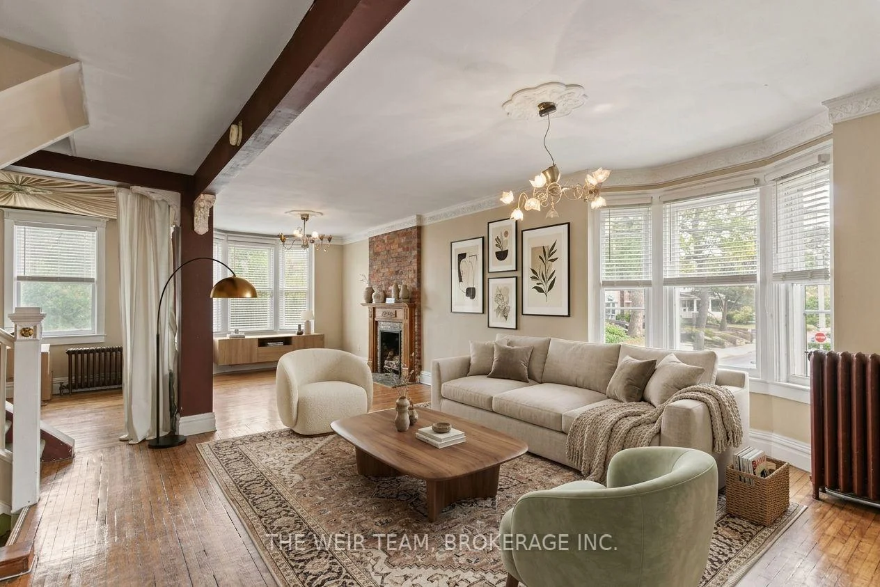 Photo 6 of 219 Withrow Avenue, Toronto, North Riverdale — HOMEH