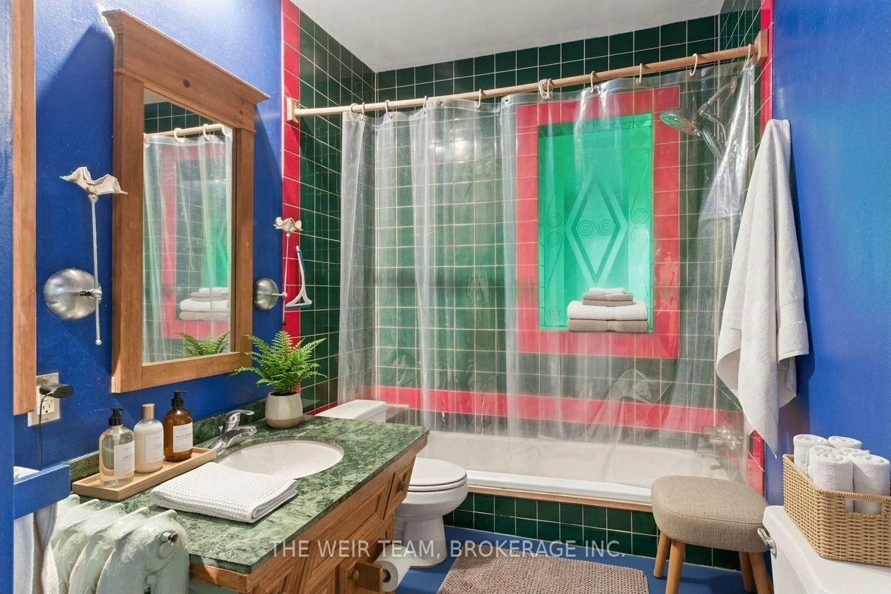 Photo 27 of 219 Withrow Avenue, Toronto, North Riverdale — HOMEH