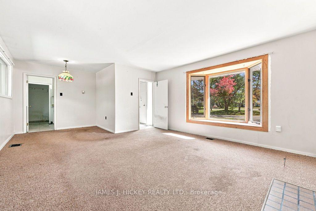 Photo 3 of 4 Sheridan Court, Deep River, Deep River — HOMEH