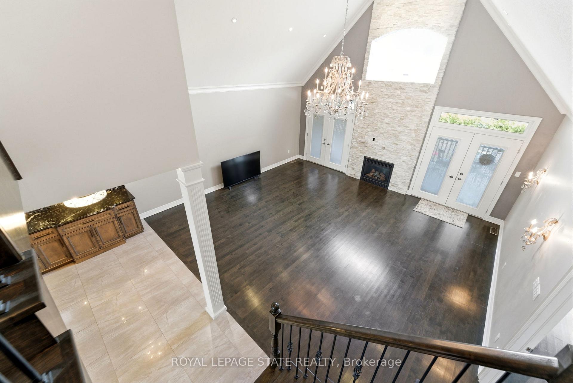 Photo 22 of 85 Hillcroft Drive, Hamilton, Stoney Creek Mountain — HOMEH