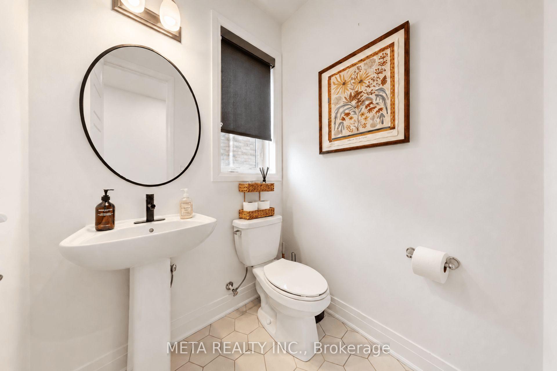 Photo 10 of 1602 Severn Drive, Milton, Bowes — HOMEH