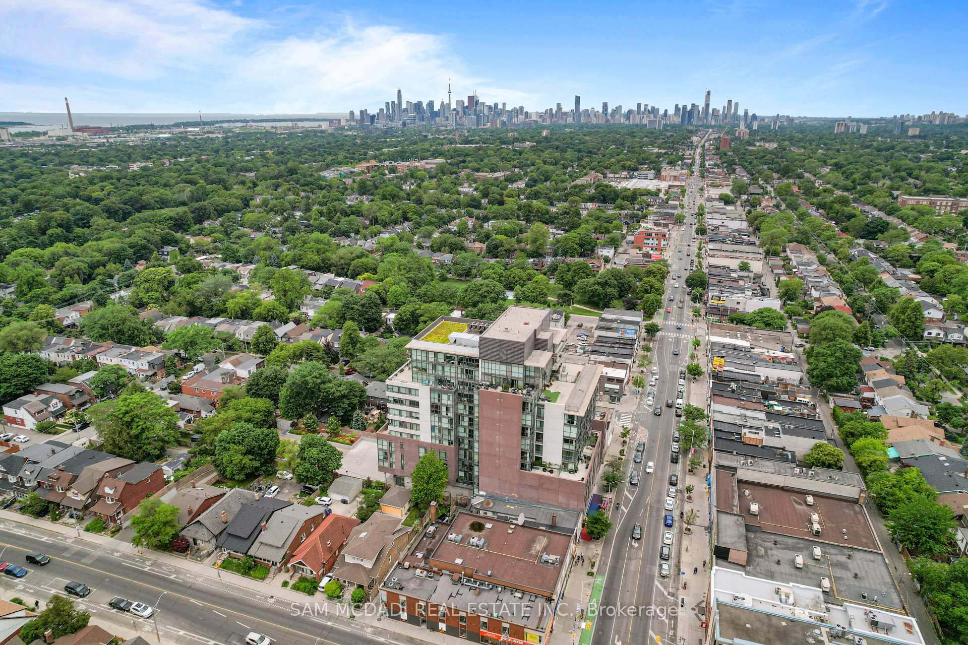 Photo 23 of Unit 903, 2055 Danforth Avenue, Toronto, Woodbine Corridor — HOMEH