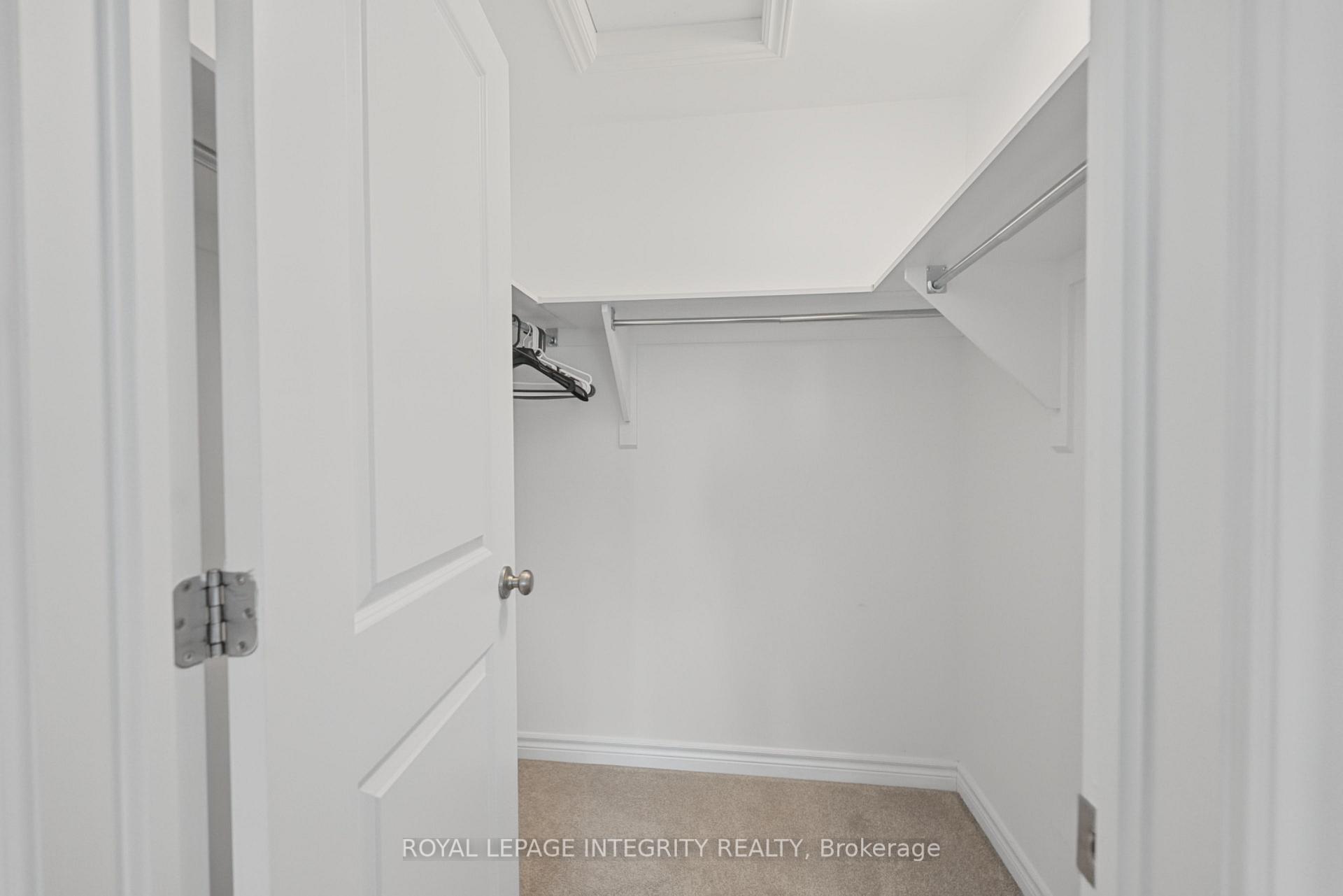 Photo 13 of 926 Omagaki Way, Ottawa, Blossom Park/Kemp Park/Findlay Creek — HOMEH