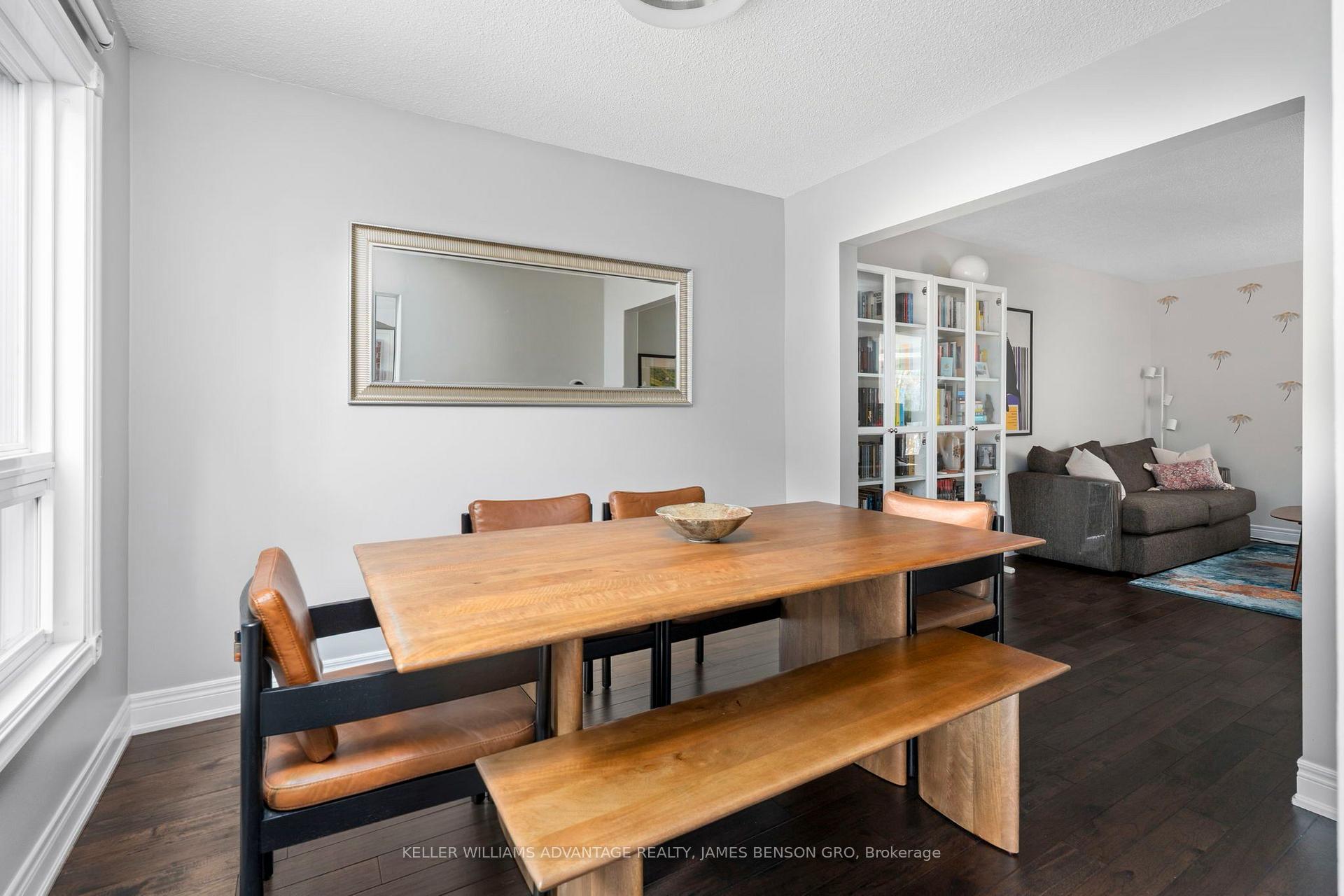 Photo 14 of 38 White Boulevard, Vaughan, Brownridge — HOMEH