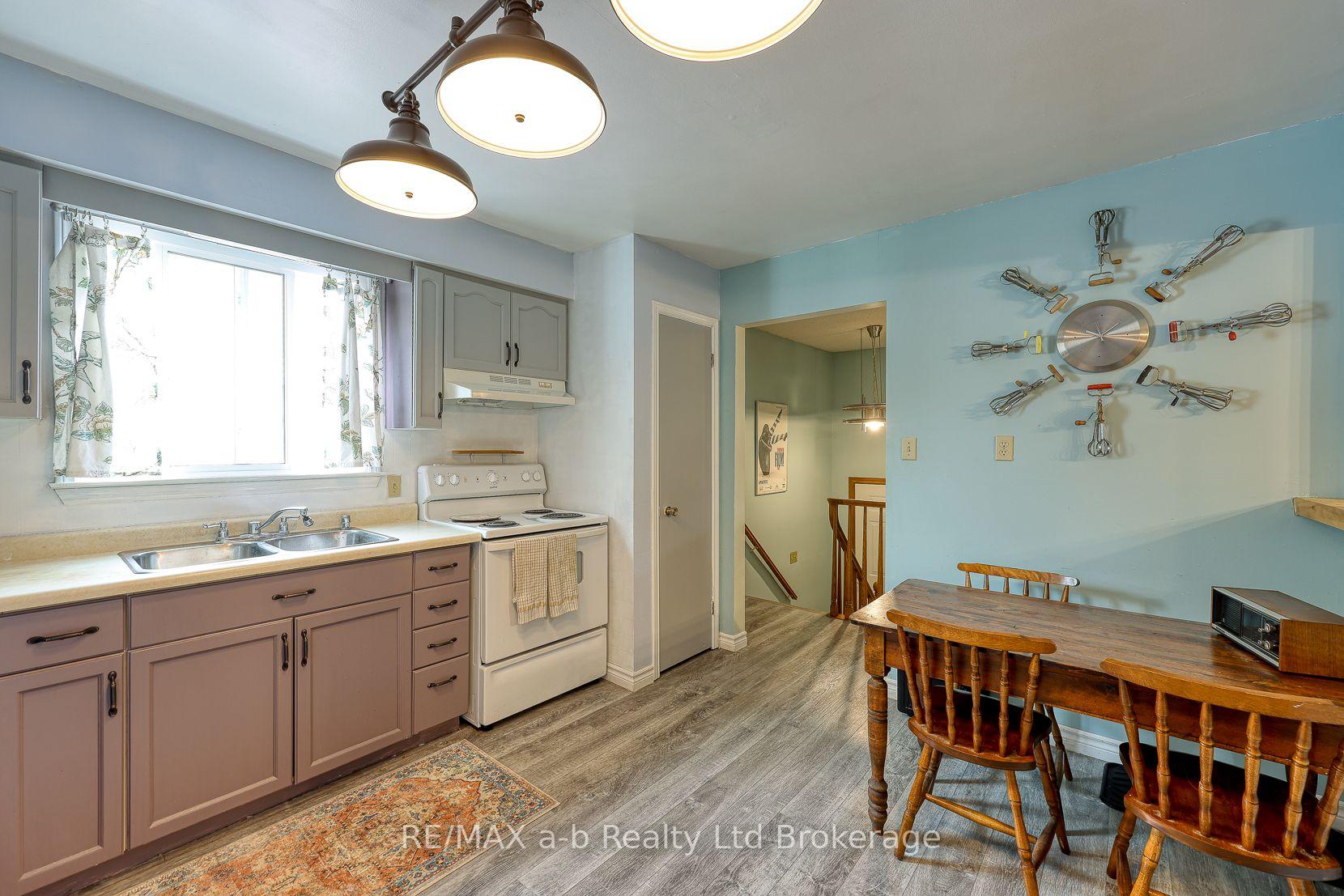 Photo 21 of 159 Carnegie Street, Ingersoll, Ingersoll - North — HOMEH